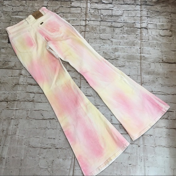 NWT LEE High Rise soft colors, Tie Dye bell bottom, Jean - Picture 5 of 14